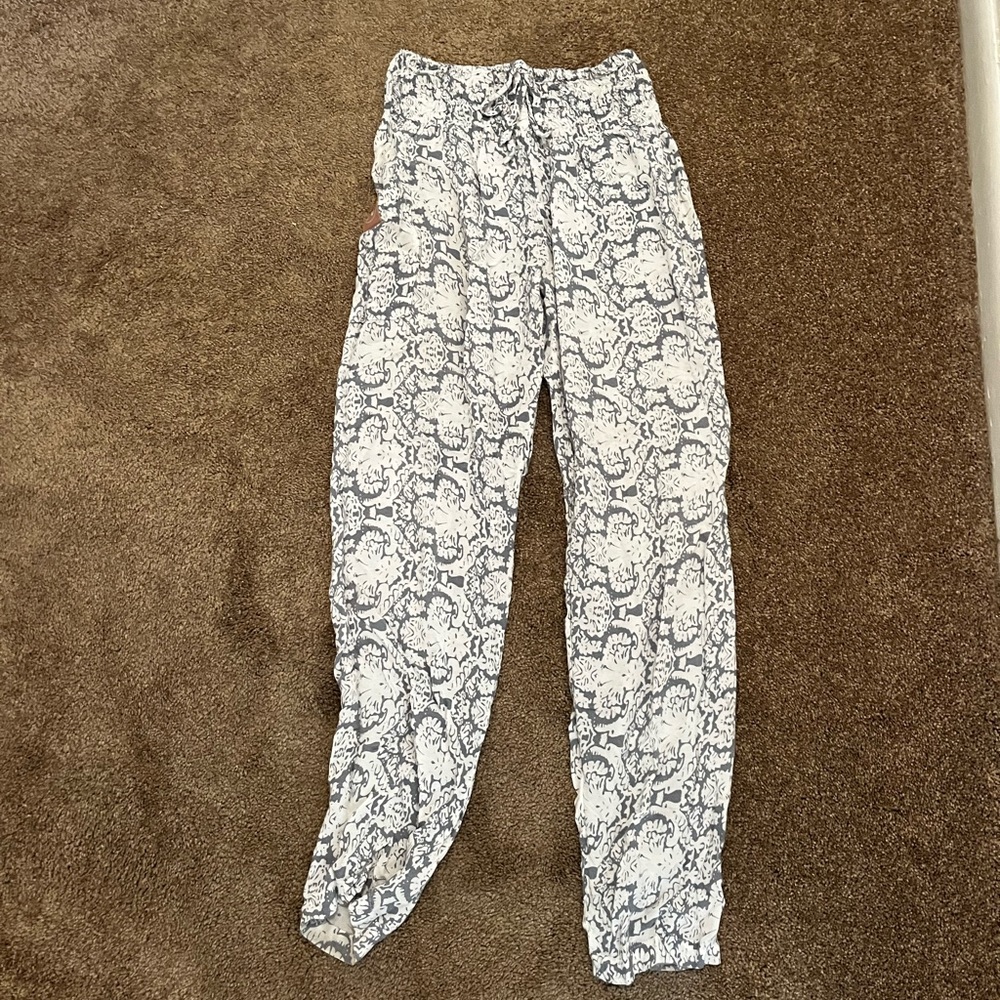 Flowy boho pant. Size S. Piyoga brand.